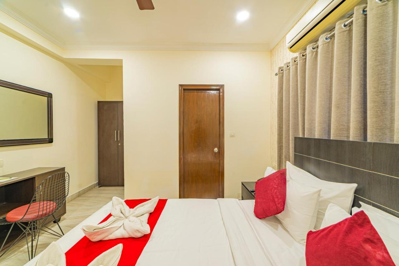 Hotel Athome , Whitefields, Kondapur Hyderabad Eksteriør billede